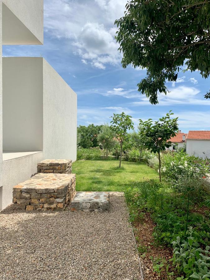 Vila Villaarh Krk Town Exterior photo