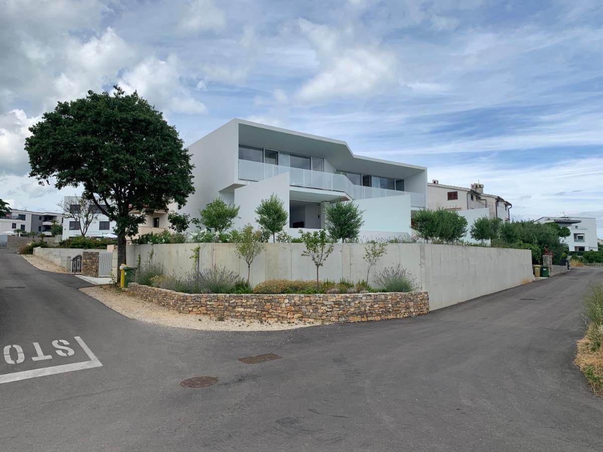 Vila Villaarh Krk Town Exterior photo